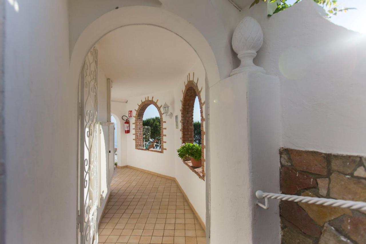 Residence Le Terrazze Sorrento Esterno foto